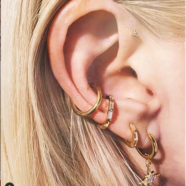 Baguette Huggie Earrings Gold - Scream Pretty